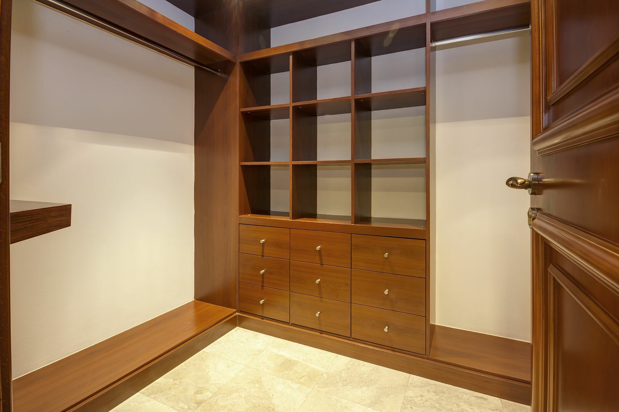 Beachfront Two Bedrooms On Palm Jumeirah By Deluxe Holiday Homes Dubai Eksteriør billede